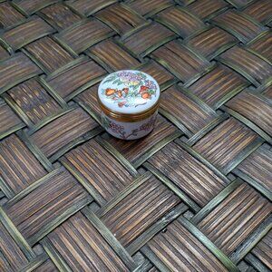 Crummels Enamel Trinket Box
